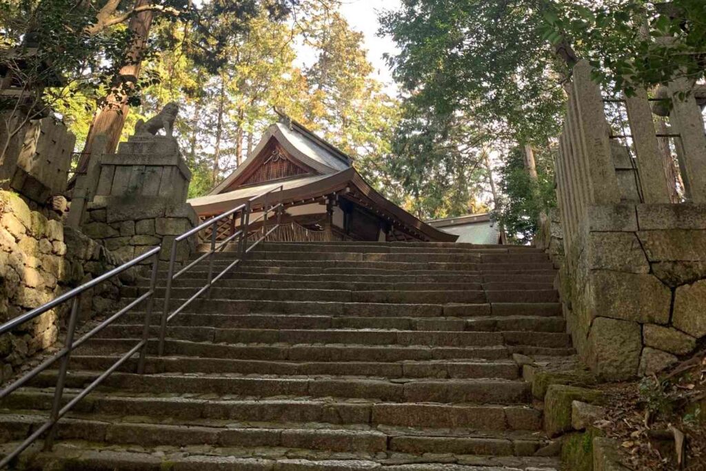 京都白川天満宮の参道